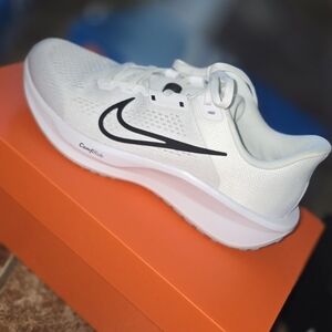 Nike White Athletic Shoes